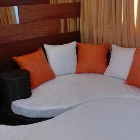 Cozy Staycation Tagaytay At Wind Residences タガイタイ エクステリア 写真