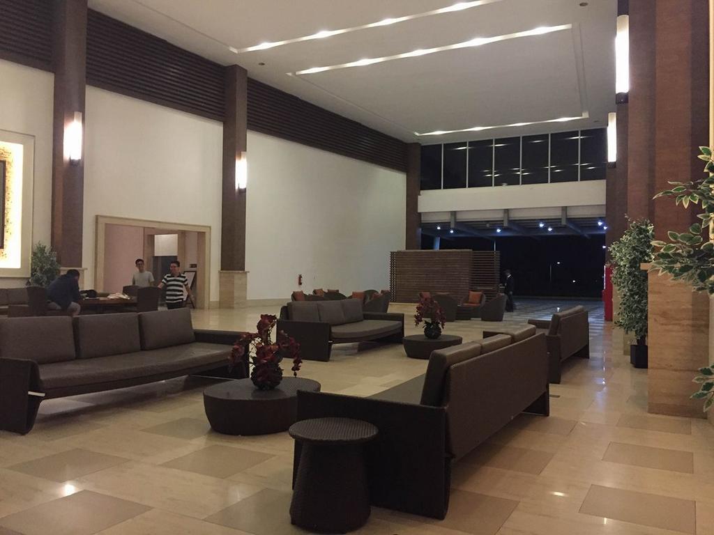 Cozy Staycation Tagaytay At Wind Residences タガイタイ エクステリア 写真